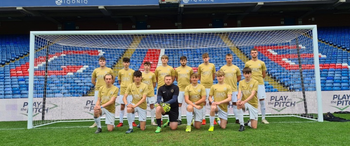 Scholars superb at Selhurst